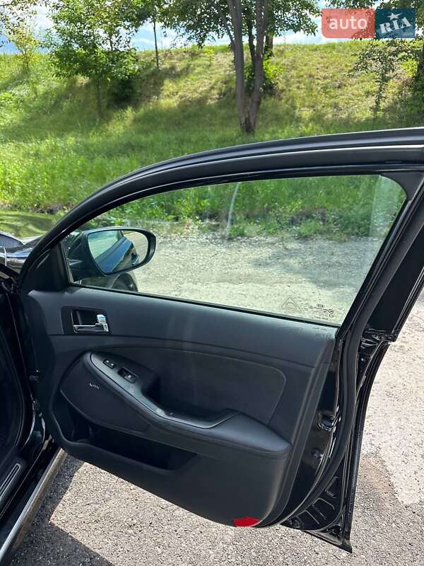 Седан Kia Optima 2013 в Калуше фото 31 Седан Kia Optima 2013 в Калуше