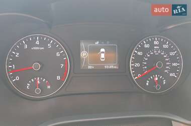 Седан Kia Optima 2016 в 