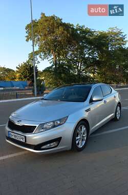 Седан Kia Optima 2012 в Одесі