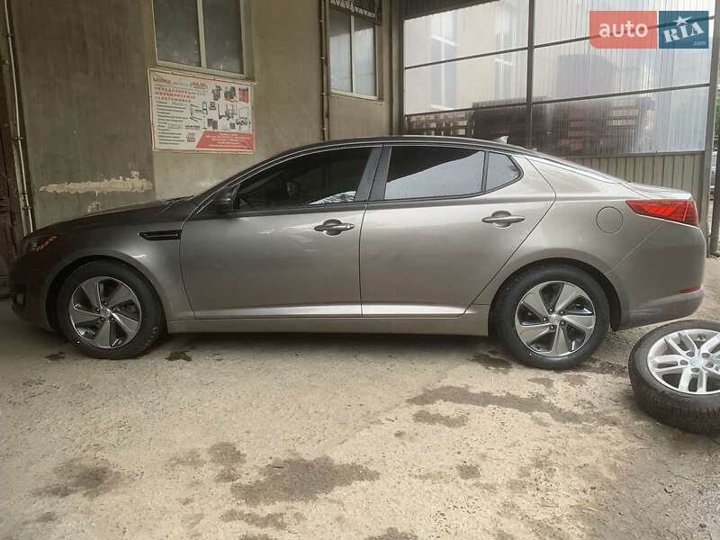 Седан Kia Optima 2013 в Львові фото 8 Седан Kia Optima 2013 в Львові