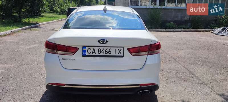 Седан Kia Optima 2016 в Кам'янці