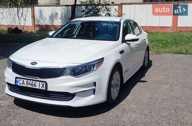 Седан Kia Optima 2016 в Каменке