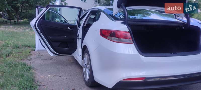 Седан Kia Optima 2016 в Кам'янці
