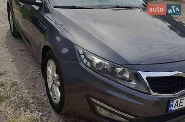 Седан Kia Optima 2012 в Кривом Роге