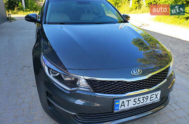Седан Kia Optima 2016 в Снятині
