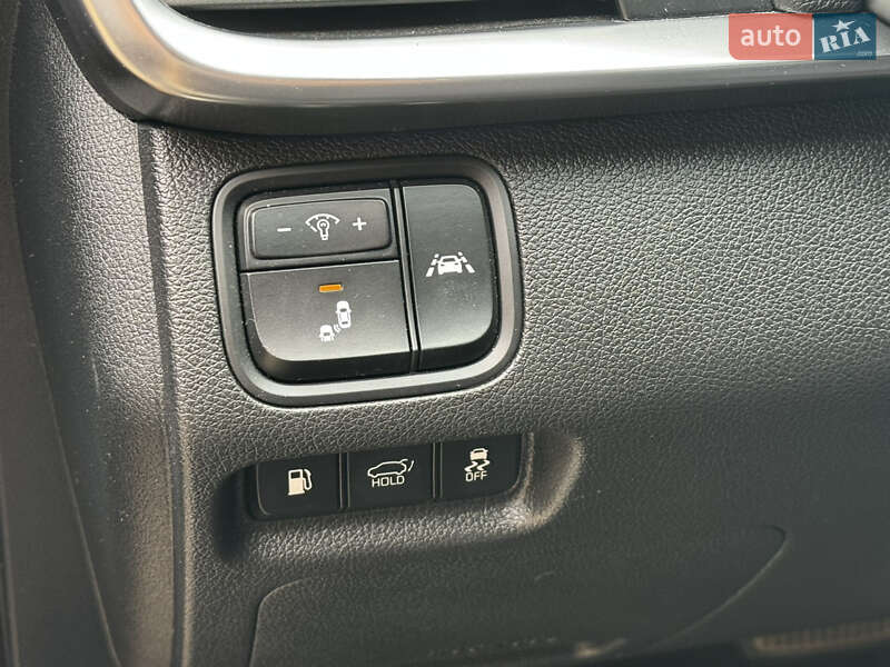 Універсал Kia Optima 2019 в Одесі