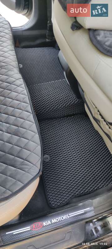 Седан Kia Optima 2017 в Павлограде