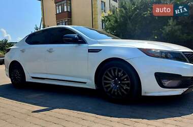 Седан Kia Optima 2012 в Рівному