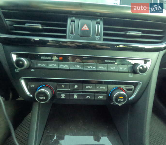 Седан Kia Optima 2018 в Львове