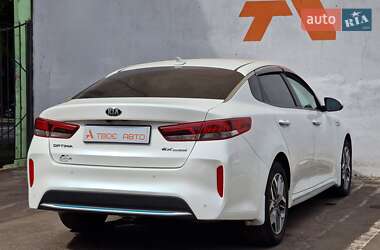 Седан Kia Optima 2019 в 