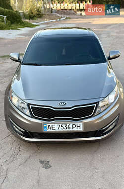 Седан Kia Optima 2012 в Кривом Роге