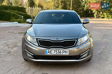 Седан Kia Optima 2012 в Кривом Роге