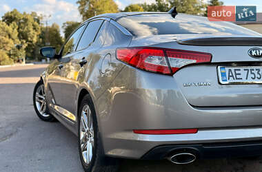 Седан Kia Optima 2012 в Кривом Роге