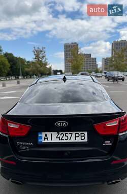 Седан Kia Optima 2014 в 