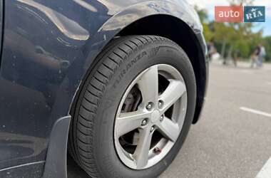 Седан Kia Optima 2014 в 