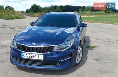 Седан Kia Optima 2016 в Жашкове