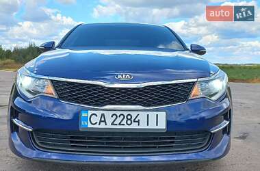 Седан Kia Optima 2016 в 