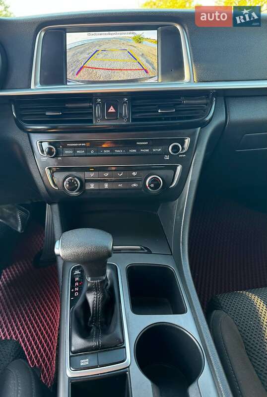 Седан Kia Optima 2019 в Одессе