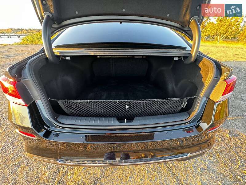 Седан Kia Optima 2019 в Одессе
