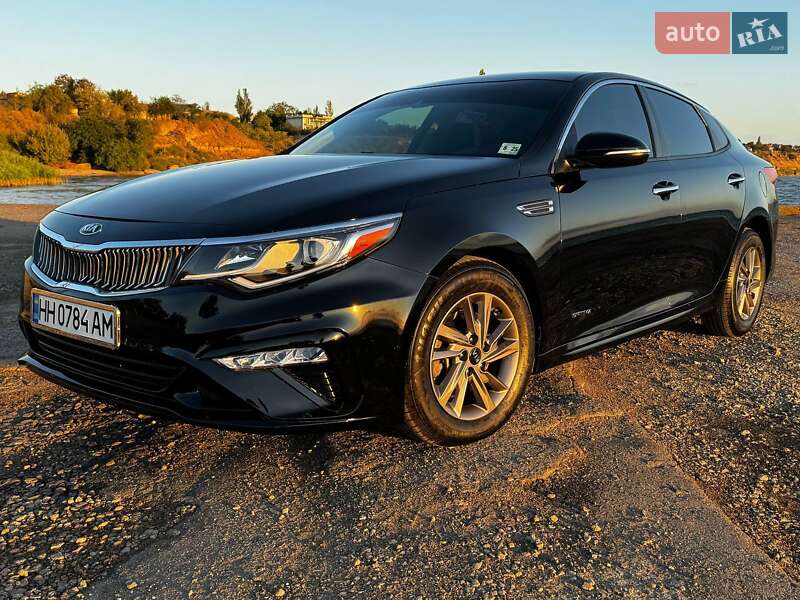 Седан Kia Optima 2019 в Одессе