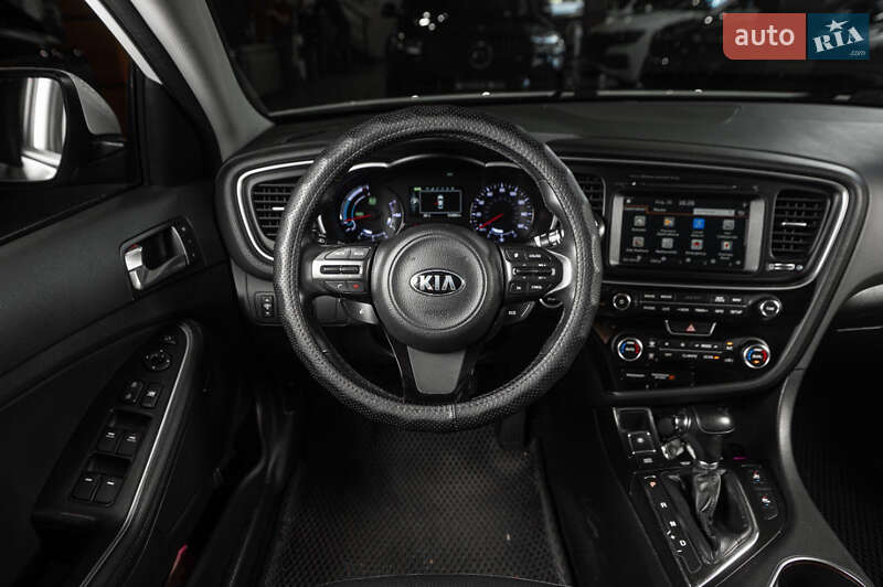 Седан Kia Optima 2015 в Одессе