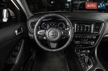 Седан Kia Optima 2015 в 