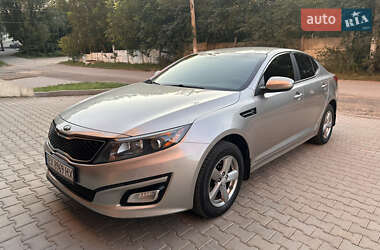 Седан Kia Optima 2014 в Хмельницькому