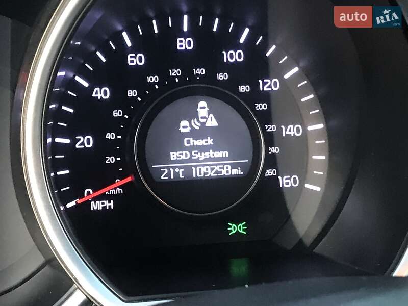 Седан Kia Optima 2014 в Києві