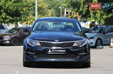 Седан Kia Optima 2016 в 