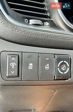 Седан Kia Optima 2014 в 
