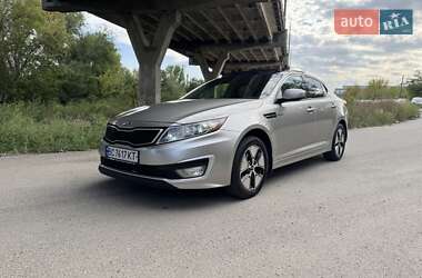 Седан Kia Optima 2013 в 