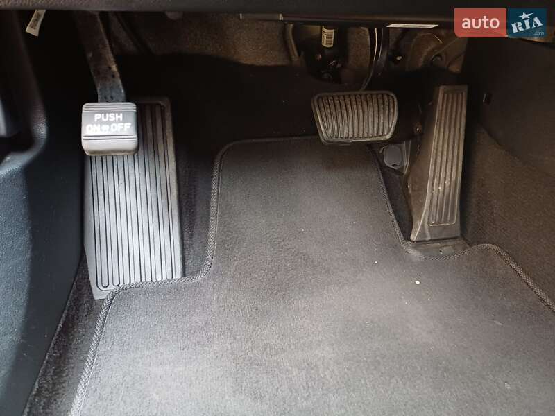 Седан Kia Optima 2016 в Черноморске