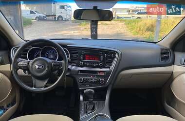 Седан Kia Optima 2015 в 