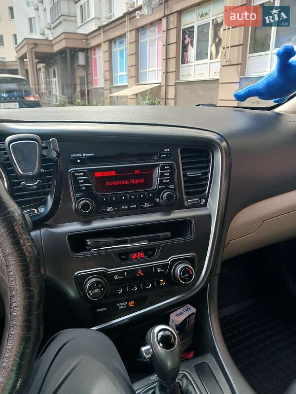 Седан Kia Optima 2013 в Вишневому