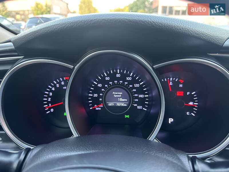 Седан Kia Optima 2013 в Нежине
