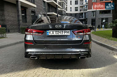 Седан Kia Optima 2019 в 