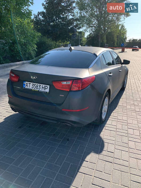 Седан Kia Optima 2015 в Львове
