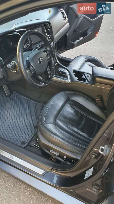 Седан Kia Optima 2012 в Киеве