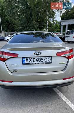 Седан Kia Optima 2011 в 