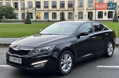 Седан Kia Optima 2012 в Киеве