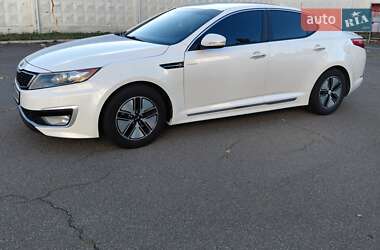 Седан Kia Optima 2013 в Киеве