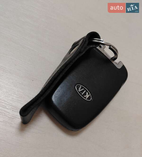 Седан Kia Optima 2013 в Києві фото 13 Седан Kia Optima 2013 в Києві