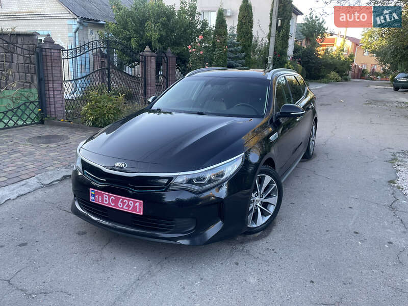 Универсал Kia Optima 2017 в Ровно