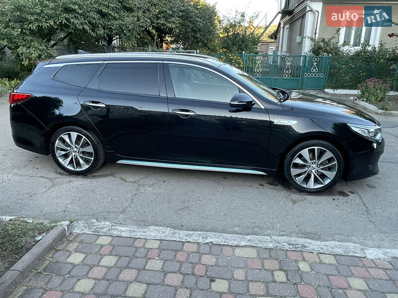 Универсал Kia Optima 2017 в Ровно