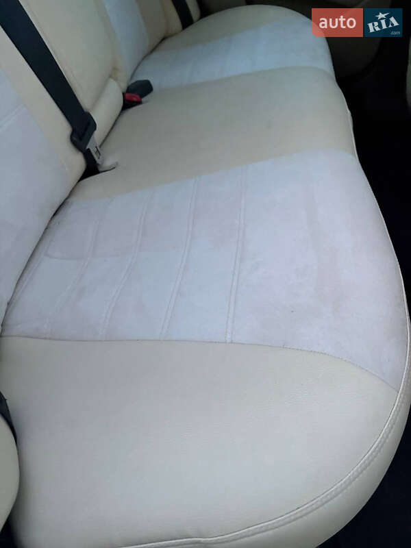 Седан Kia Optima 2014 в Києві