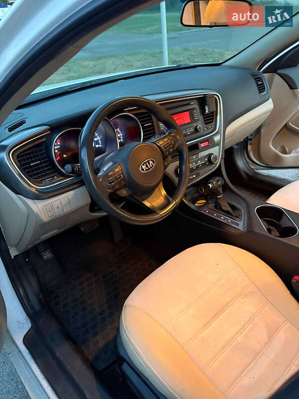 Седан Kia Optima 2014 в Києві