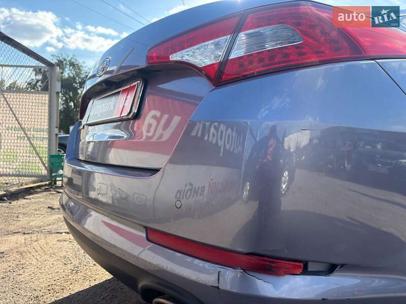 Седан Kia Optima 2012 в Запорожье