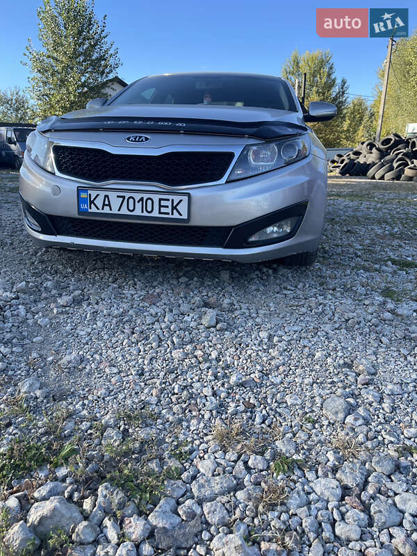 Седан Kia Optima 2012 в 