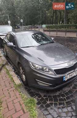 Седан Kia Optima 2011 в Львове