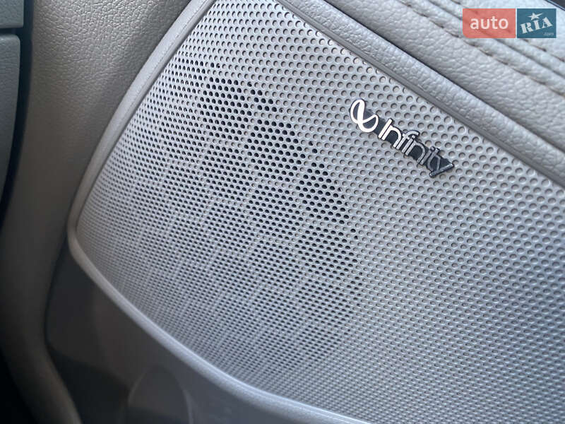 Седан Kia Optima 2013 в Дніпрі